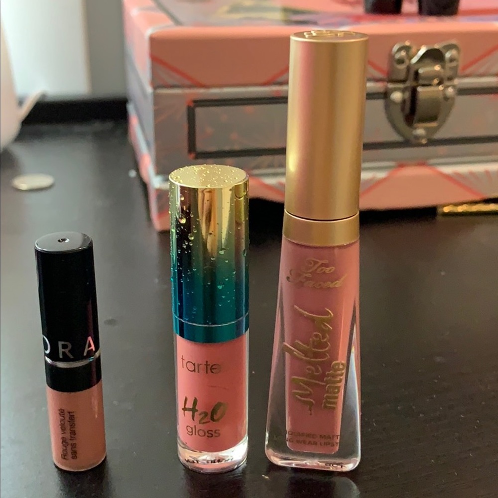 Lip products bundle trio